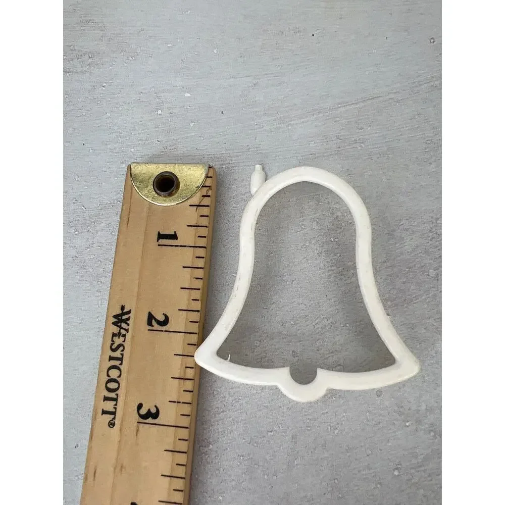 Christmas‎ cookie cutters variety lot of 6